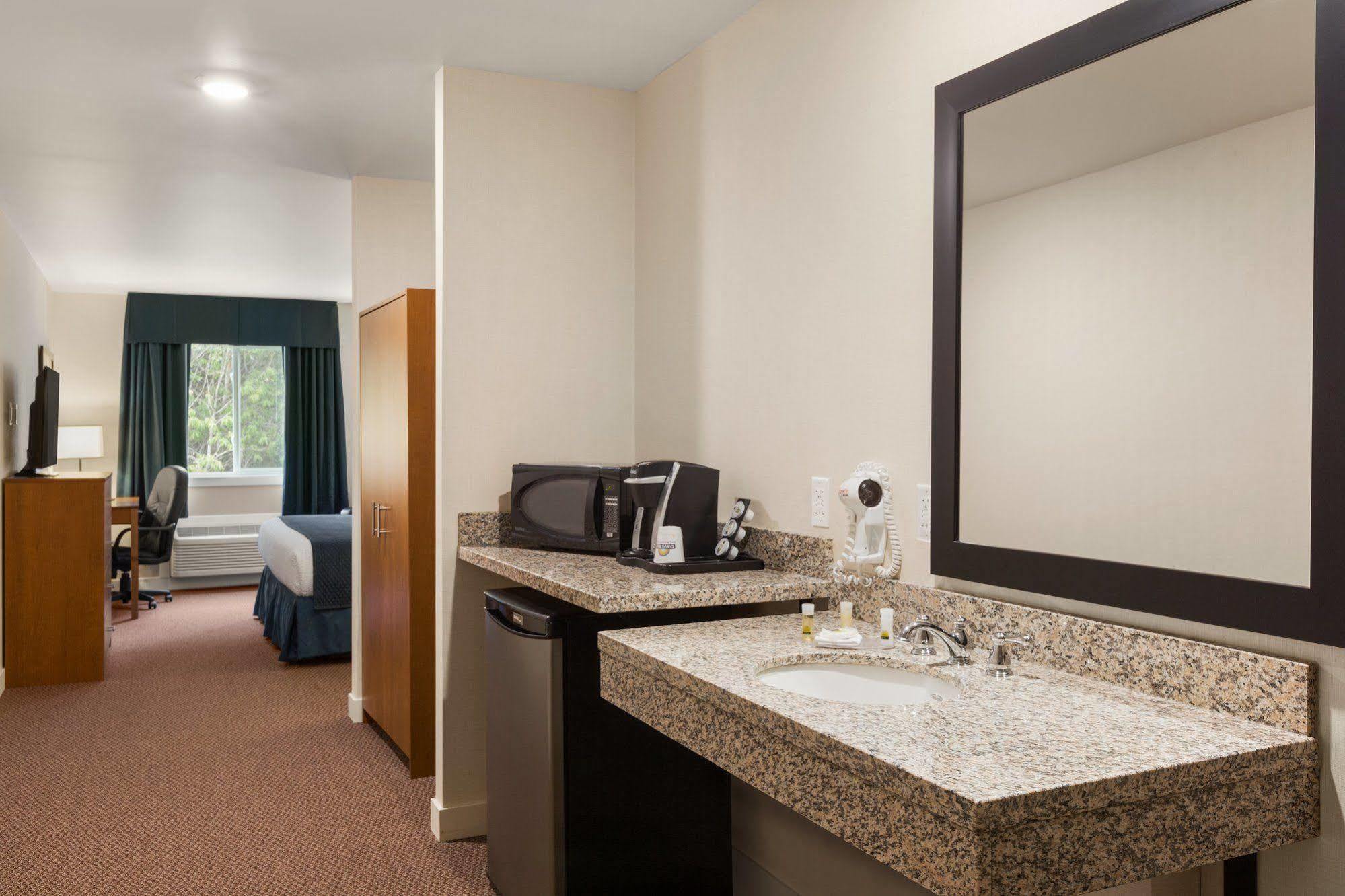 Days Inn By Wyndham Sioux Lookout Exterior foto